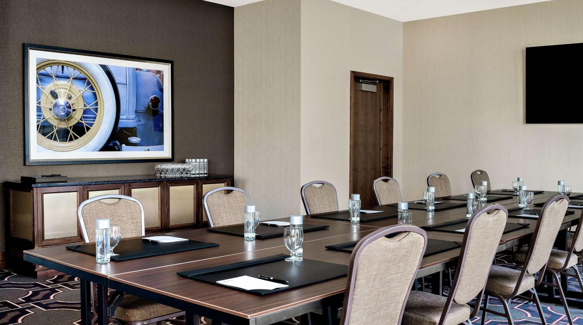 Hampton Inn Chicago Mccormick Place Екстериор снимка