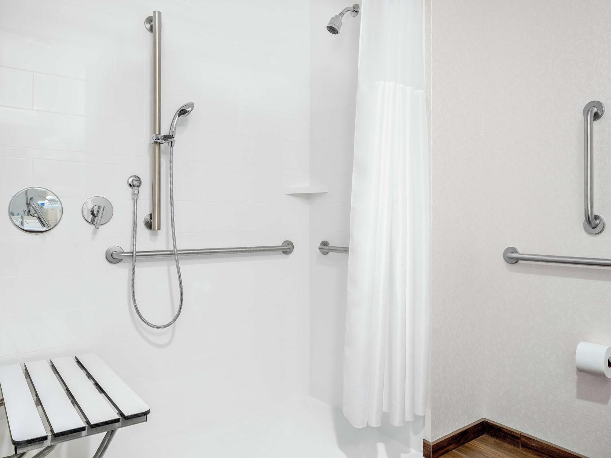 Hampton Inn Chicago Mccormick Place Екстериор снимка