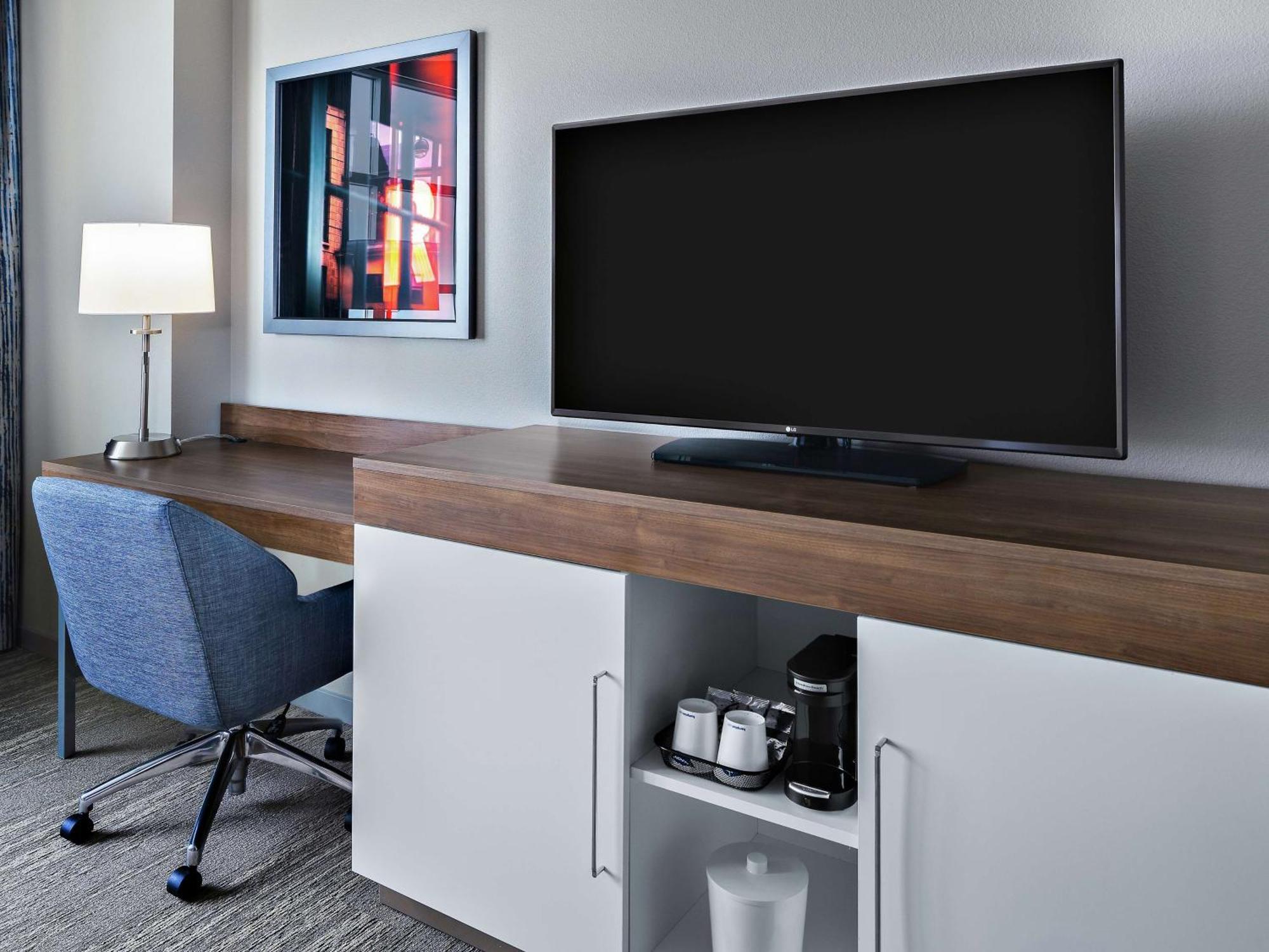 Hampton Inn Chicago Mccormick Place Екстериор снимка