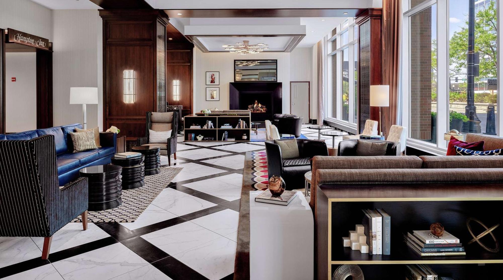 Hampton Inn Chicago Mccormick Place Екстериор снимка